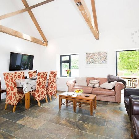 South Cottage - Rural Gem In The Heart Of The Sussex Countryside Twineham Екстер'єр фото